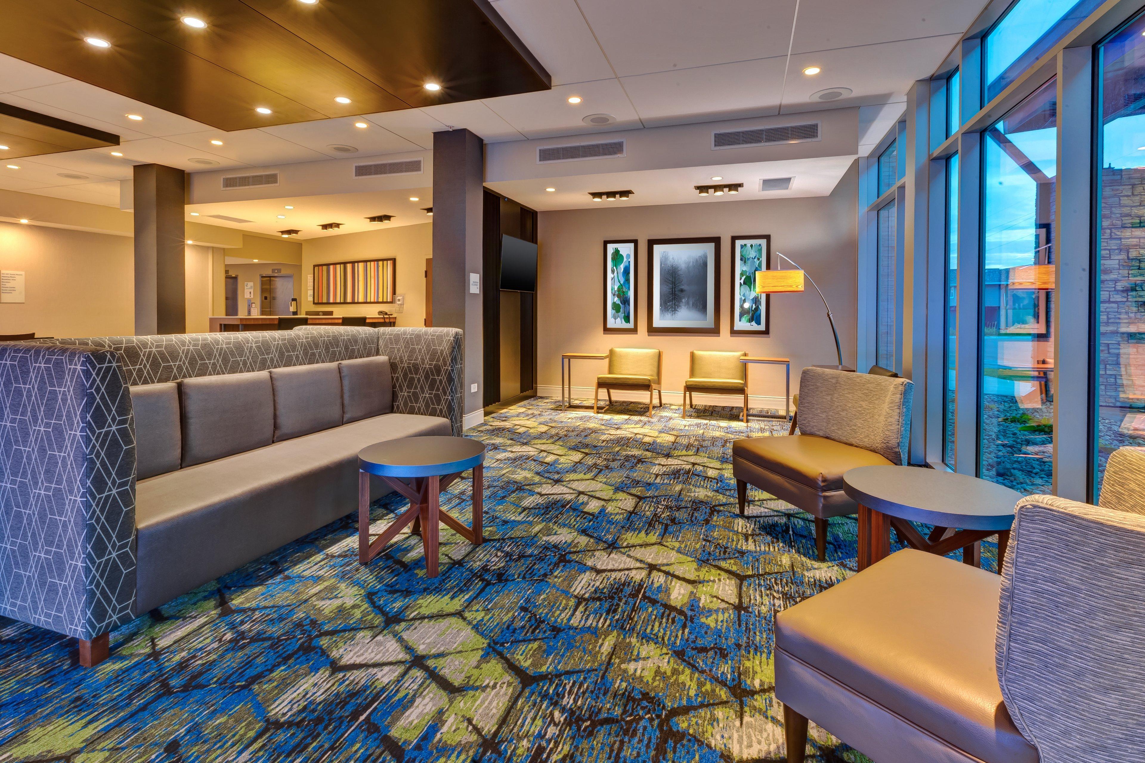 Holiday Inn Express & Suites - Cedar Springs - Grand Rapids N By Ihg Ngoại thất bức ảnh
